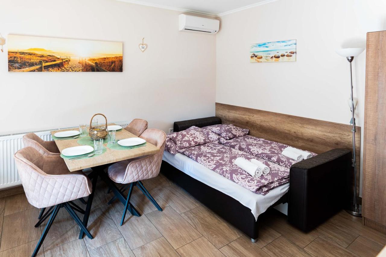 Allium Apartment Makó Buitenkant foto